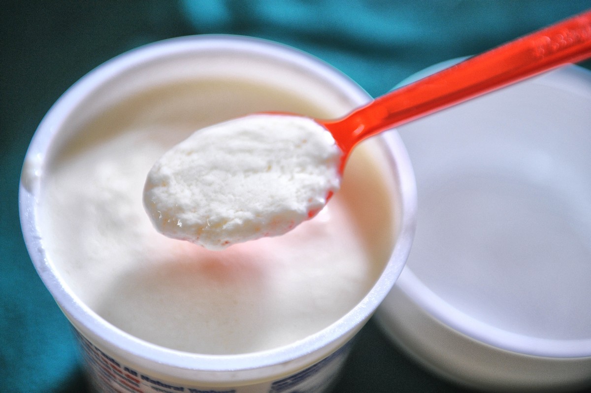 3. What causes yogurt to curdle?